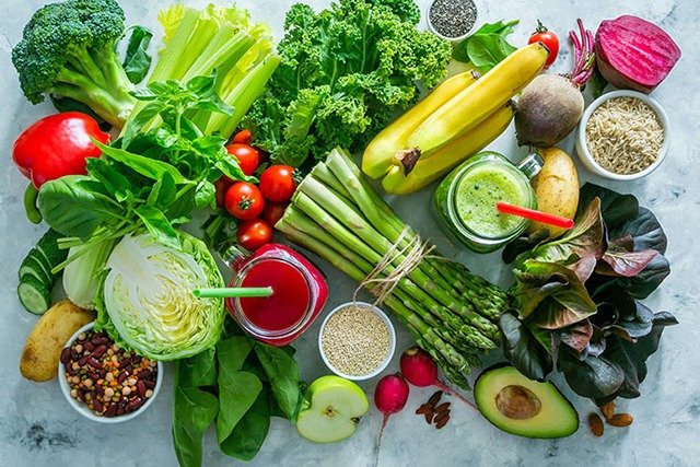 Carbs and Longevity: The Professional’s Guide to Balancing Nutritional Needs 