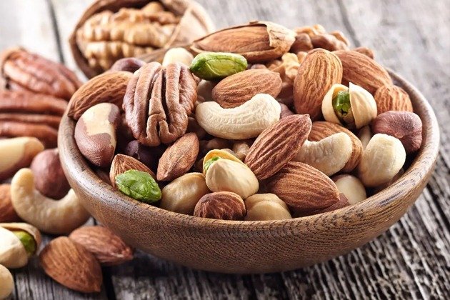 Top 7 Things to Consume Before Bed for a Good Night’s Sleep