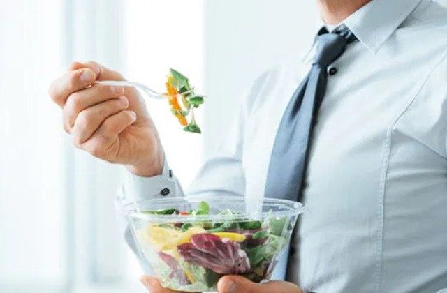 5 Best Diets for Men Over 45